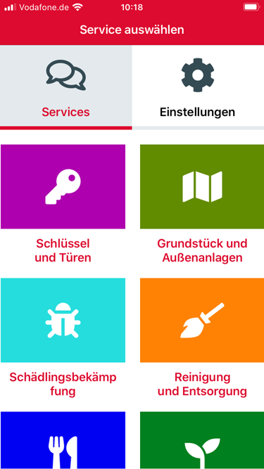 Startseite der eTASK.Servicemeldung-App. Es werden die verfügbaren Services angezeigt und die Einstellungen können aufgerufen werden.